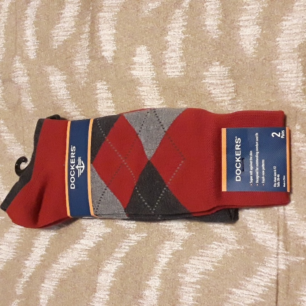 2 For $12 Men's Dockers Socks Two Pairs 6-12